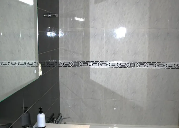 Апартаменты Dom Elena - Jardins Da Rocha *