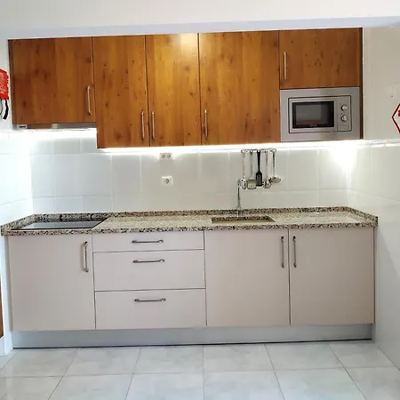 Dom Elena - Jardins Da Rocha Apartment
